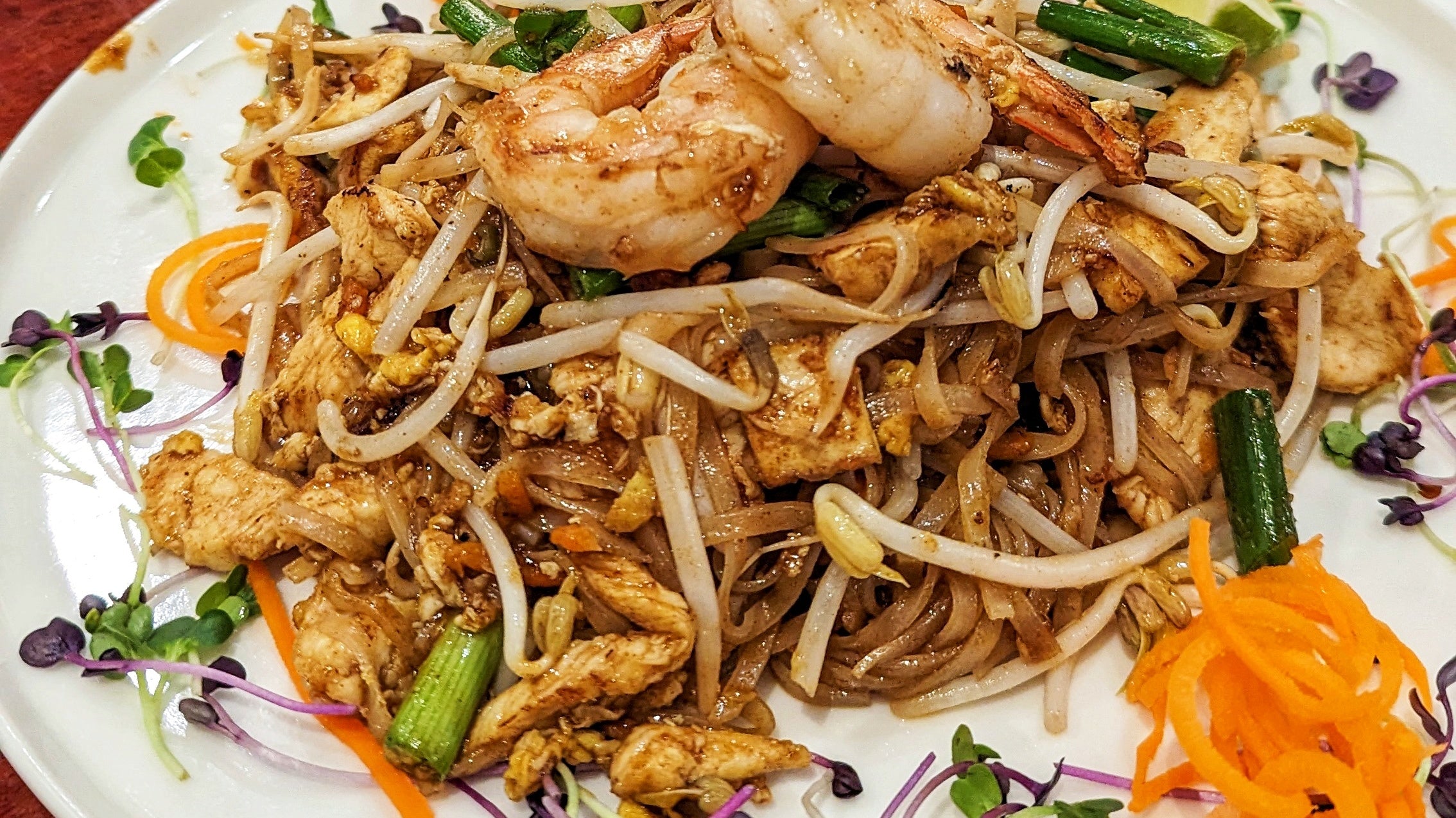 NEW Authentic Thai Restaurant in Town!