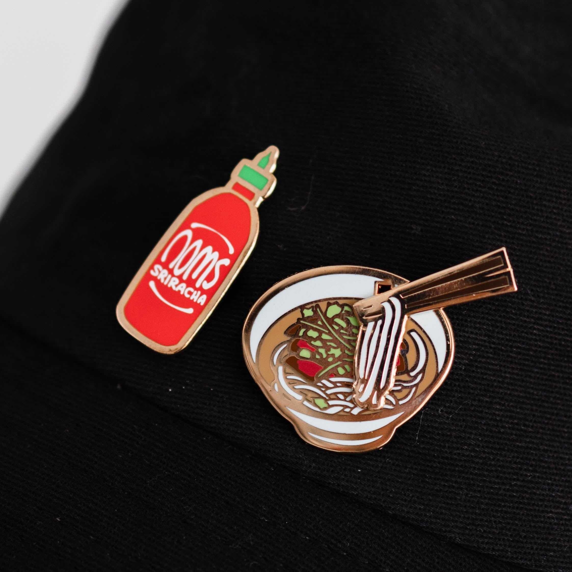 Pin Pho Interactive Sliding Enamel Pin PIN-PHO