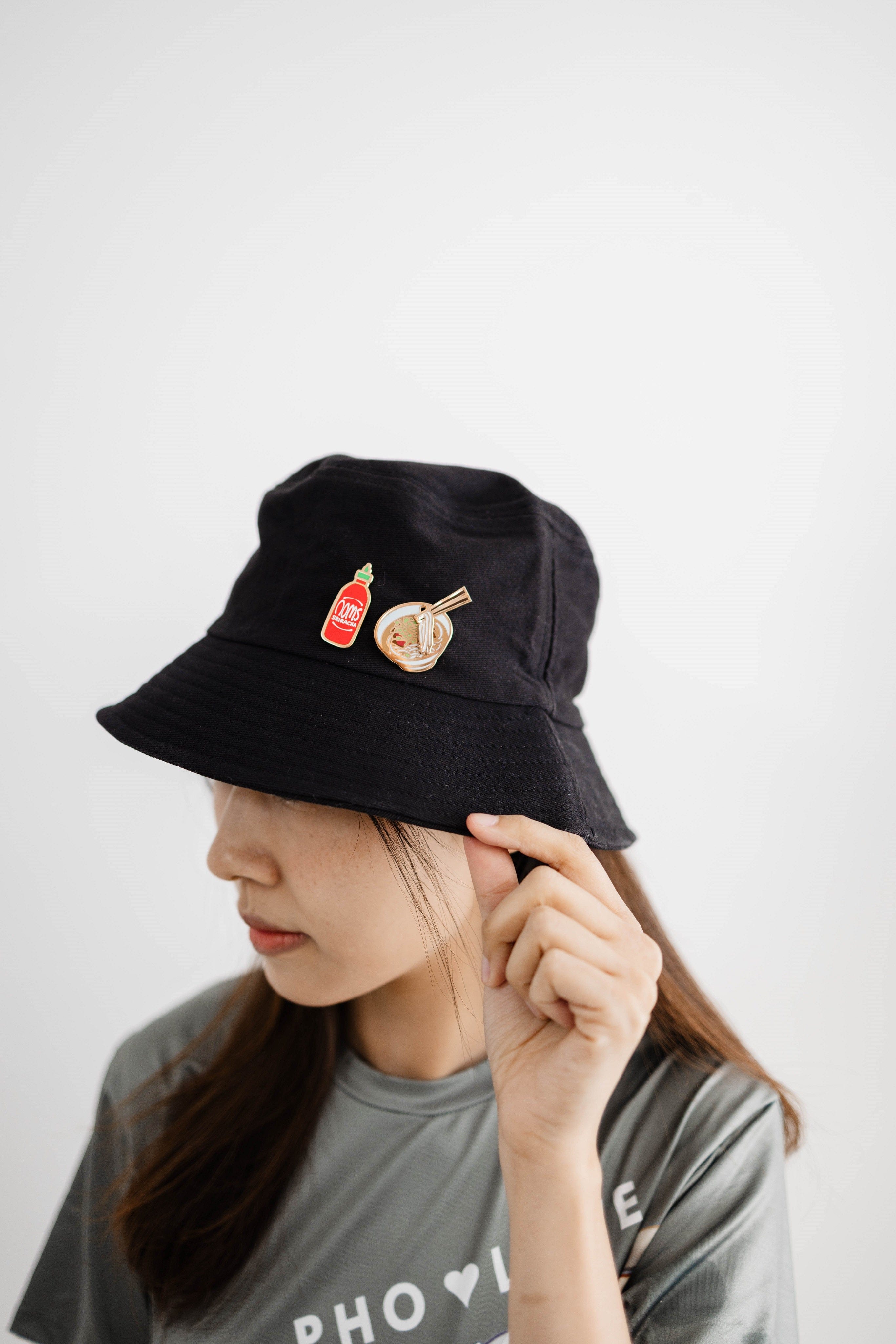 Pin Sriracha Enamel Pin PIN-SRIRACHA