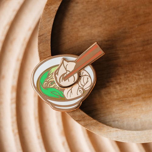 Pin Wonton Noodles Interactive Enamel Pin PIN-WONTON-NOODLES