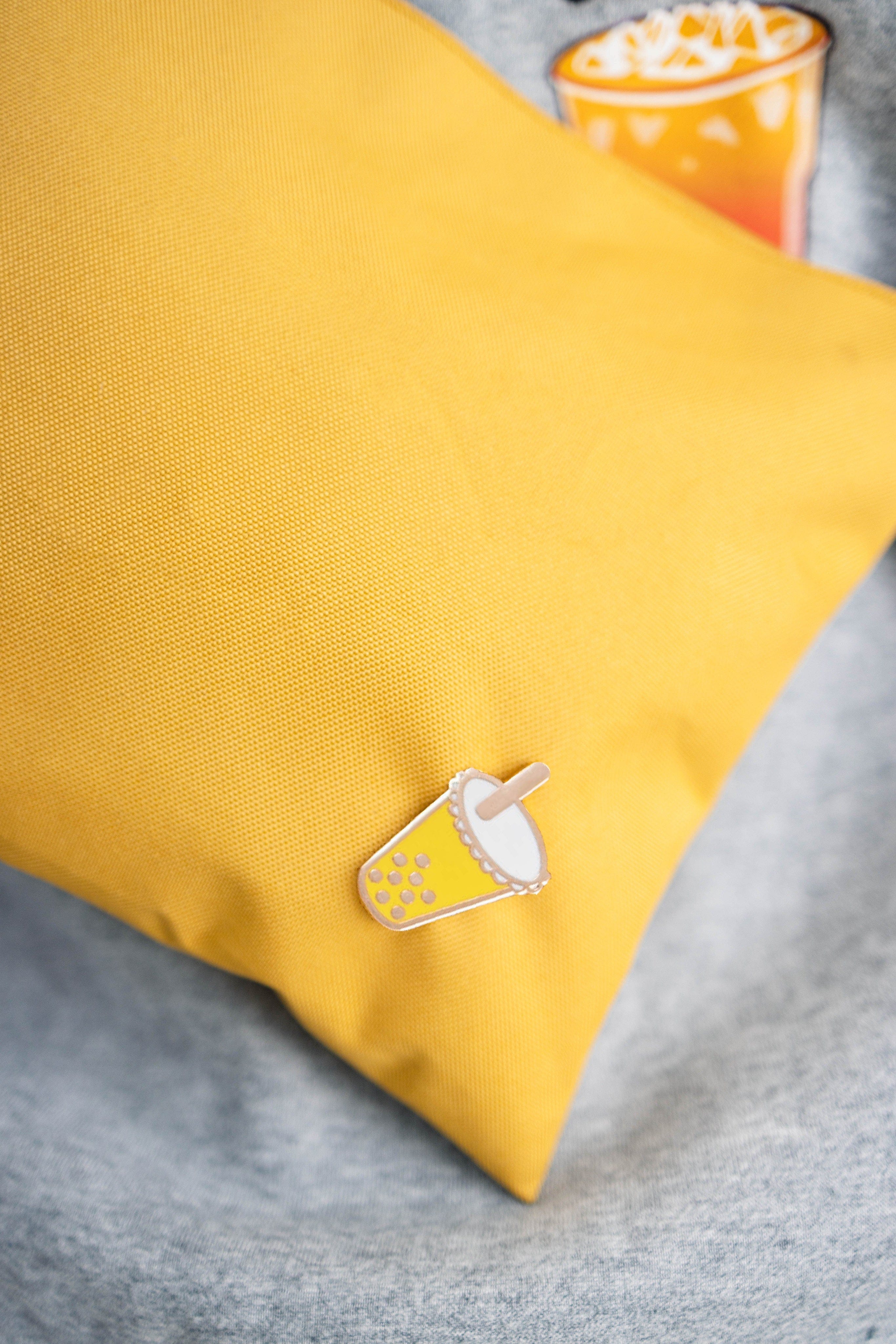 Pin Boba Enamel Pin PIN-BOBA